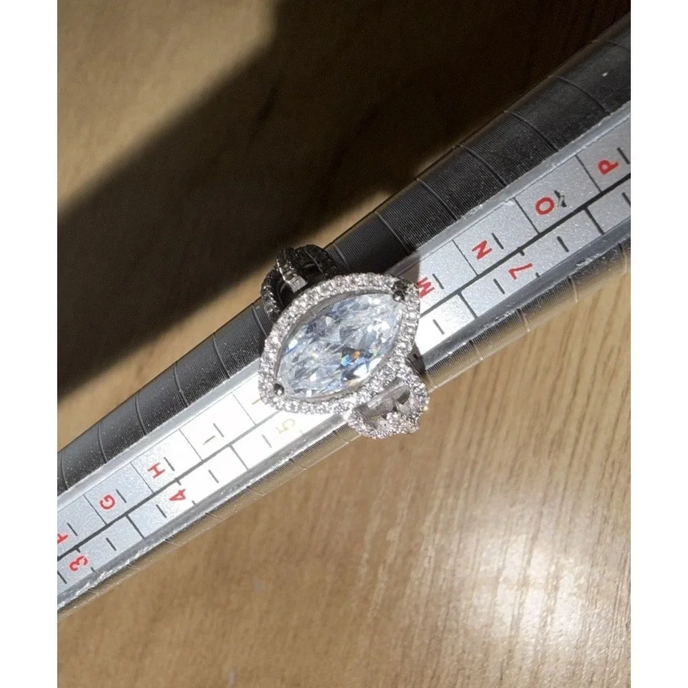 Natural Sky Blue‎ Topaz Marquise Cut 925 Sterling Silver Ring Size 6